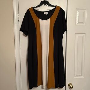 Women’s Pebbled Dress